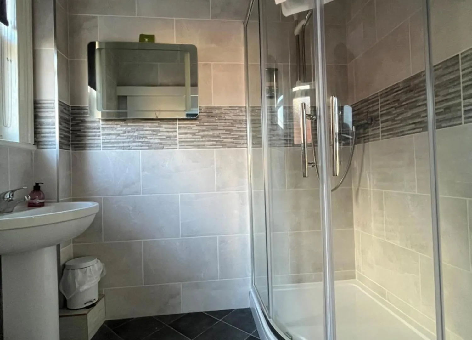 Hotel 50 Bournemouth Bed & Breakfast