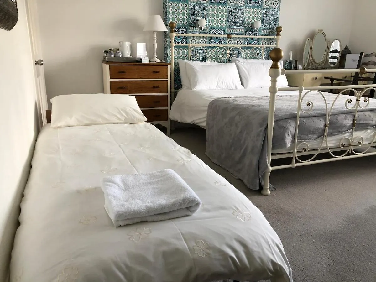 Hotel 50 Bournemouth 4*,