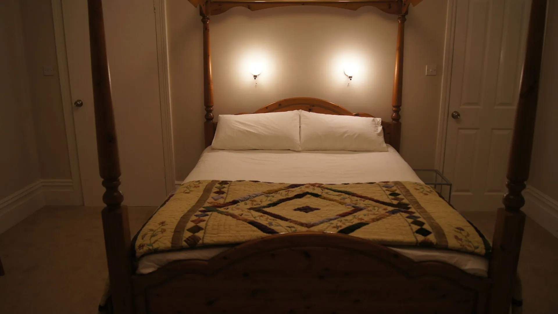 Hotel 50 Bournemouth Bed & Breakfast